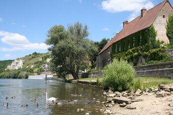 tarifs reservation hotels La Chaîne d'Or