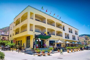 Hotel Riva del Sole Hotel Riva del Sole