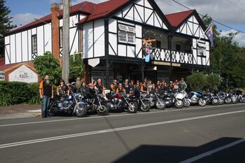 Jamberoo Pub & Saleyard Motel Jamberoo Pub & Saleyard Motel