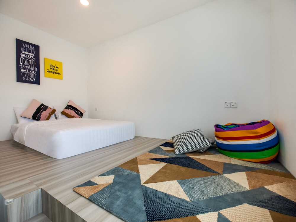 OYO 89659 Jom Hotel