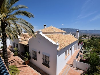 Plush Villa on La Cala Resort With Private Pool and Terrace