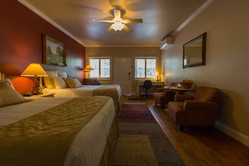 Grass Valley Courtyard Suites in Grass Valley, California