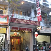 騰龍村飯店