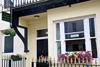 Cross Street Guest House Cross Street Guest House
