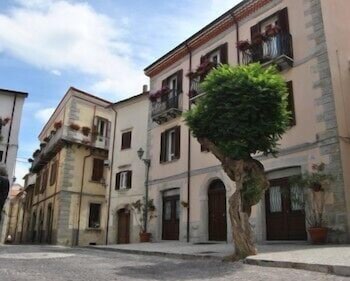 Borgo San Pietro Borgo San Pietro