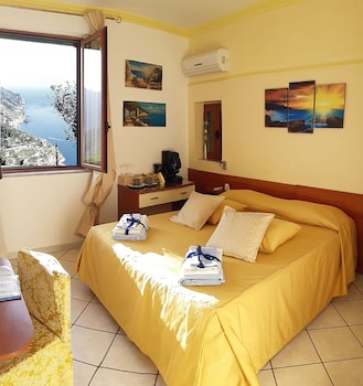 Ravello Rooms Ravello Rooms
