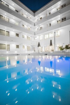 Color Mokambo Shore Design Hotel Color Mokambo Shore Design Hotel