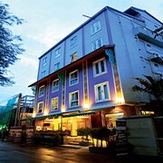曼谷素坤逸 8 號沙娃堤飯店