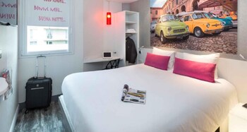 tarifs reservation hotels ibis Styles Blois Centre Gare