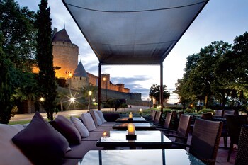 Hôtel du Château & Spa Carita Hôtel du Château & Spa Carita