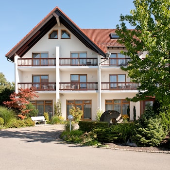 Hotel Restaurant Waldhorn Hotel Restaurant Waldhorn