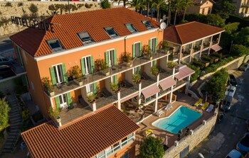 tarifs reservation hotels La Flore