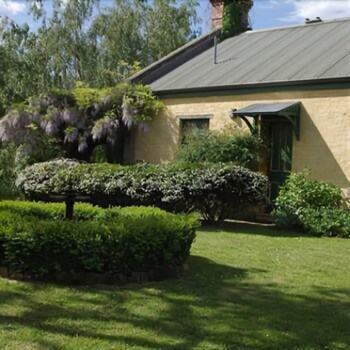 Blackwood Park Cottages Blackwood Park Cottages