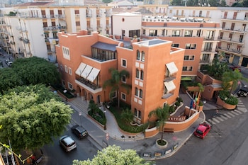 Artemis Hotel Artemis Hotel