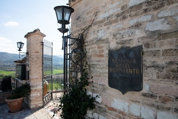 Hotel Ristorante La Bastiglia Hotel Ristorante La Bastiglia