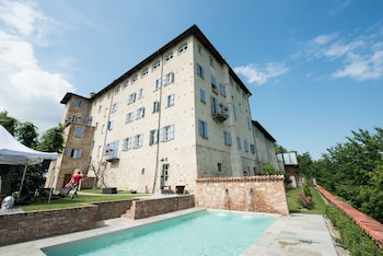 Antico Borgo Monchiero - Art Living Hotel