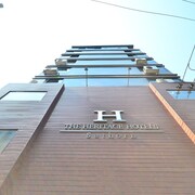 曼谷薩通民俗文化飯店