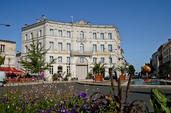 tarifs reservation hotels Hôtel François Premier