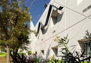 tarifs reservation hotels Lemon Hotel Montagny lès Beaune