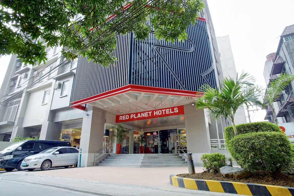Red Manila Makati, Makati ( ̶2̶7̶6̶4̶ ) Hotel Price, Address & Reviews