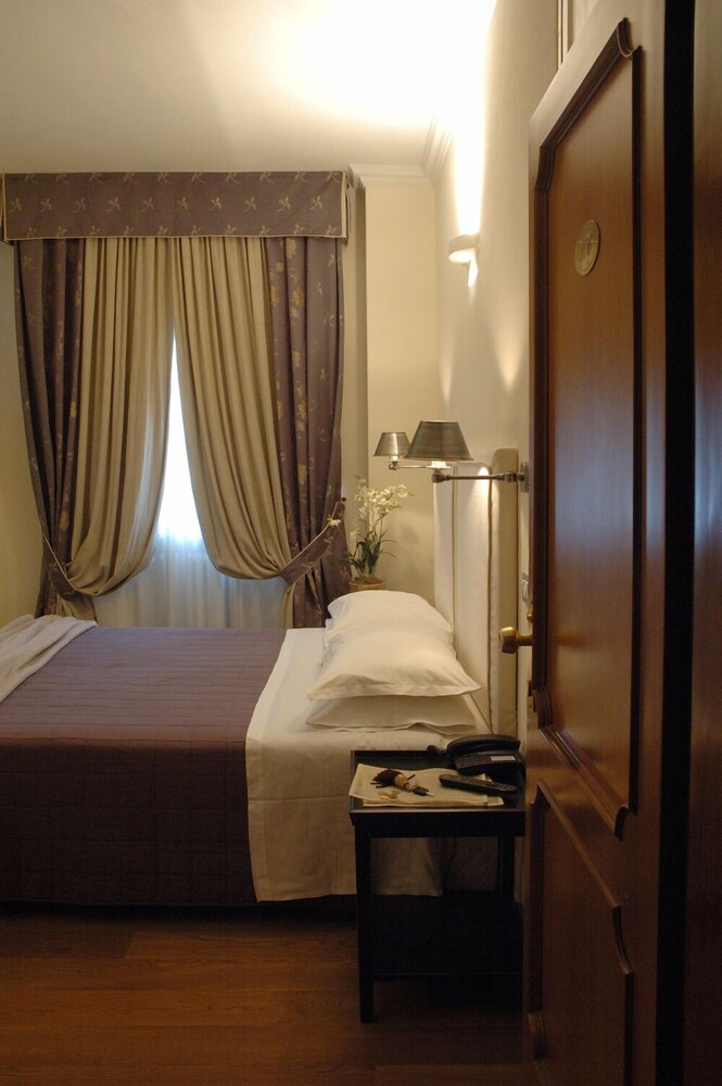 Balneum Boutique Hotel Forli Cesena Price Address Reviews