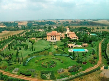 Casale di Tormaggiore Villa and Country Suites Casale di Tormaggiore Villa and Country Suites