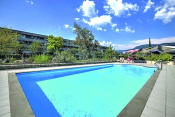 tarifs reservation hotels Appart'City Confort Grenoble Inovallée