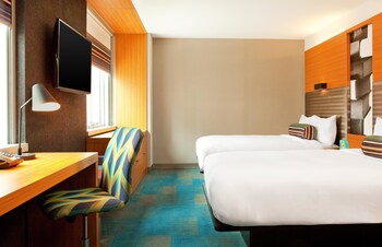 Aloft Chicago City Center