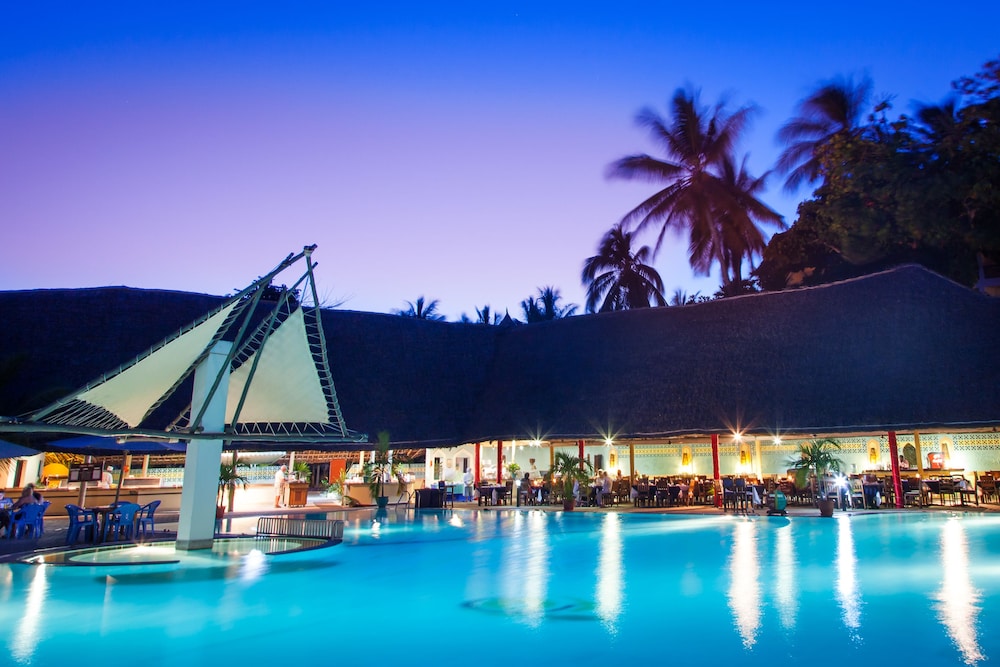 Turtle Bay Beach Club Kilifi North Resort Price Address Reviews Turtle Bay Beach Club Kilifi North
