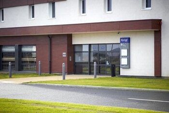 tarifs reservation hotels Kyriad Douai Dechy
