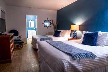 Patriots Boutique Motel in San Clemente, California
