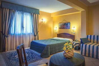 Greta Rooms Hotel Greta Rooms Hotel