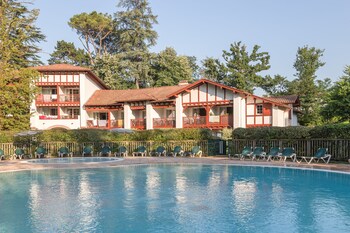 tarifs reservation hotels Résidence Pierre & Vacances Le Parc d'Arradoy