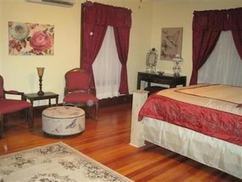 Walton Manor Inn Bed & Breakfast Walton Manor Inn Bed & Breakfast