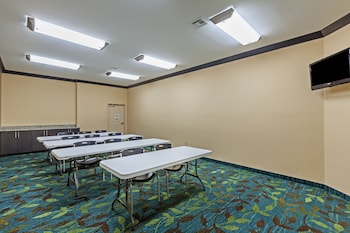 Candlewood Suites Amarillo-Western Crossing Candlewood Suites Amarillo-Western Crossing