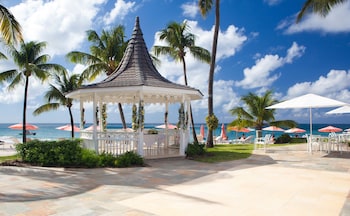 BodyHoliday
