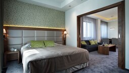 Longstay Aparthotel