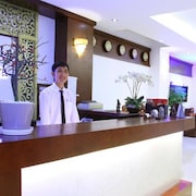 彩虹飯店