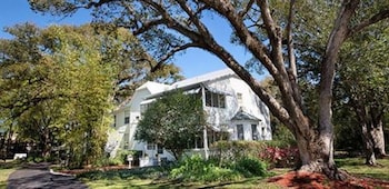 Farnsworth House Bed & Breakfast in Leesburg, Florida
