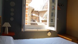 Russafa Youth Hostel