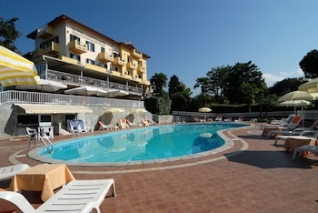 Hotel La Bussola Hotel La Bussola