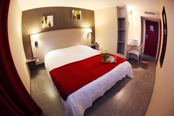 tarifs reservation hotels Hôtel Le Coudon