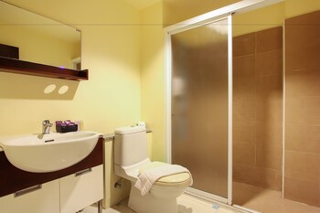 Standard Twin Room (Laemdin Building)