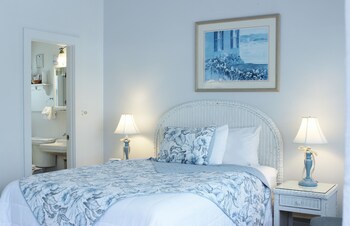 Red Horse Inn in Falmouth, Massachusetts