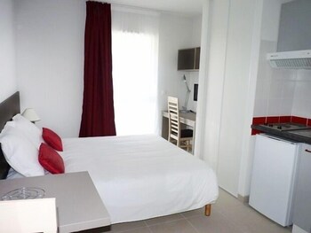 tarifs reservation hotels Le Clos de Célony