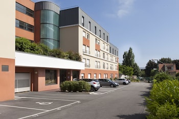 tarifs reservation hotels L'Aéronat