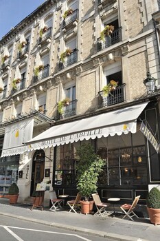 tarifs reservation hotels Hôtel de l'Abeille Orléans