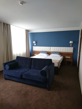 Mayak Hotel Mayak Hotel
