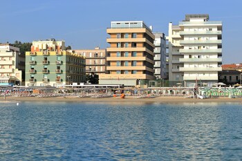 Hotel delle Nazioni Hotel delle Nazioni