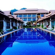 Poolsawat 別墅
